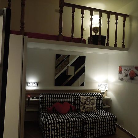 ローマ A Casa Di Luciaヴィラ エクステリア 写真